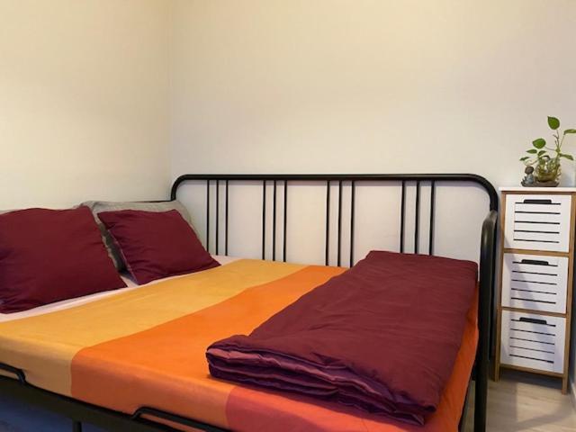 Homestay Cozy In The Shared Helsinki